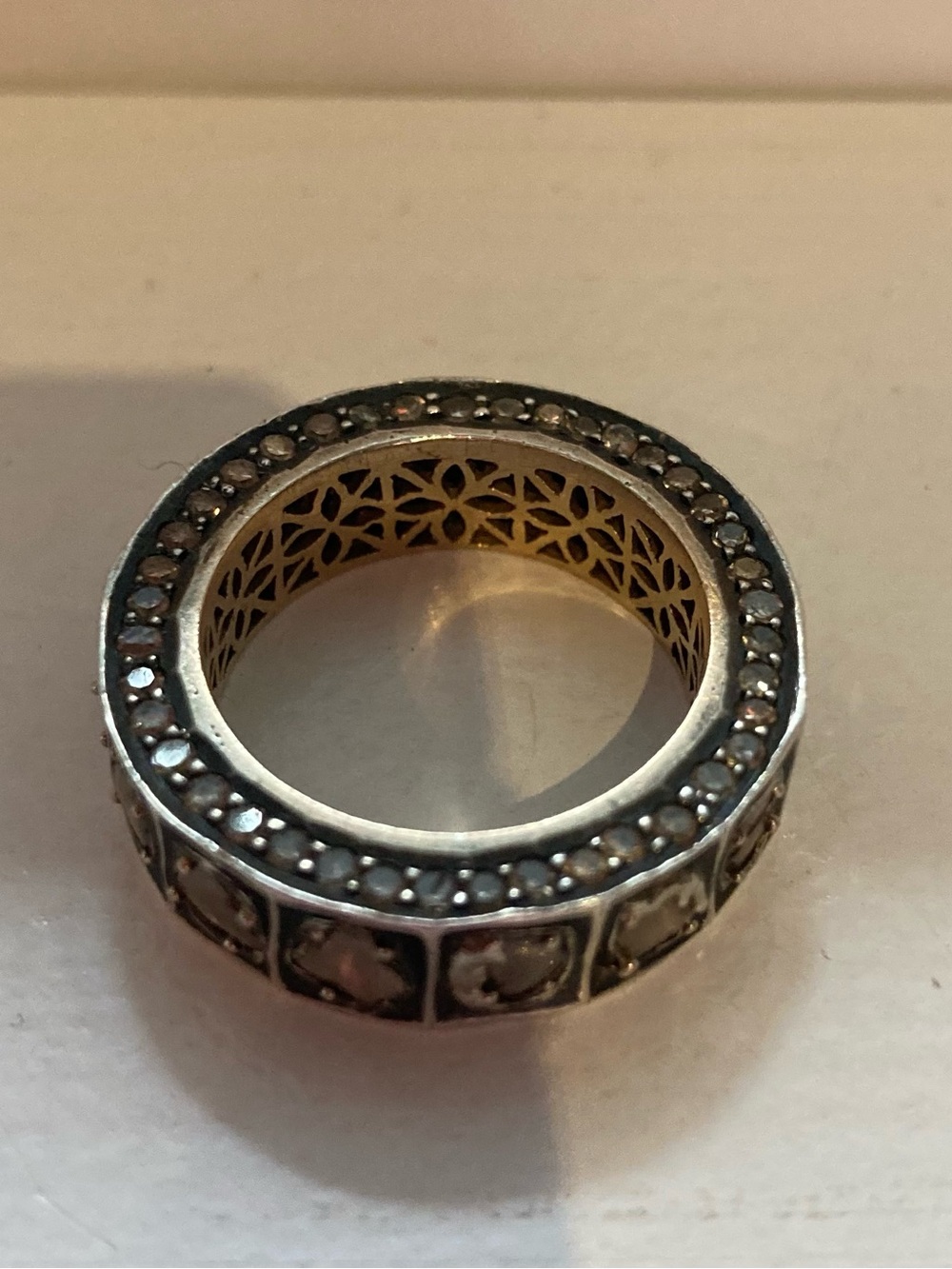 Elegant Two-Tone Floral Filigree Ring - Silver & Gold - Picture 2 of 3